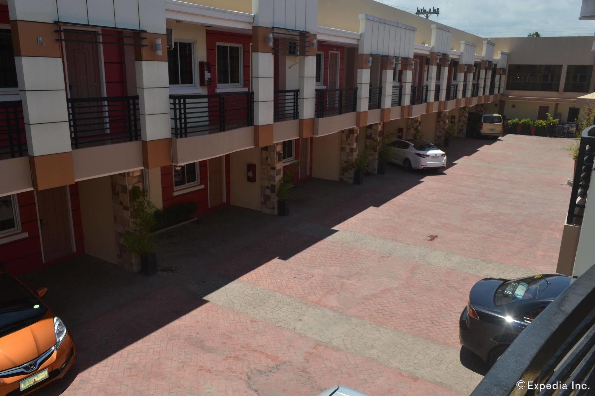 Roadhaus General Santos City Exterior photo